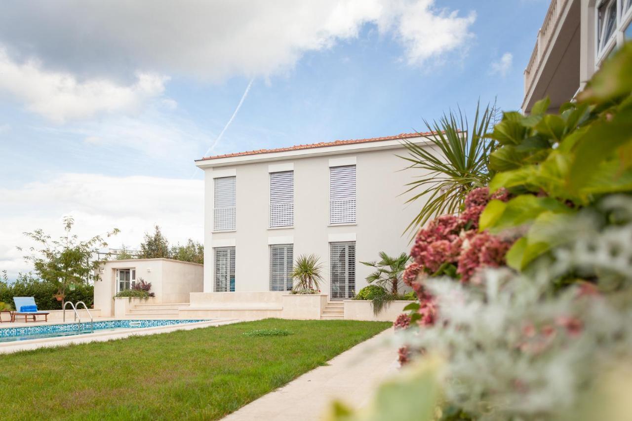 Luxury Rooms Vila Carissa Malinska Esterno foto