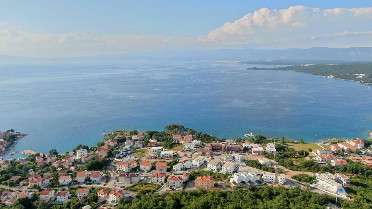 Luxury Rooms Vila Carissa Malinska Esterno foto